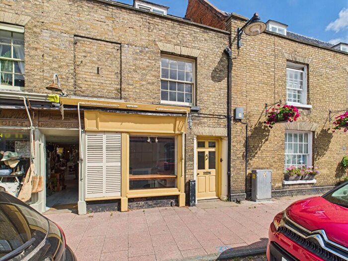 3 Bedroom Terraced House For Sale In Earsham Street, Bungay, NR35