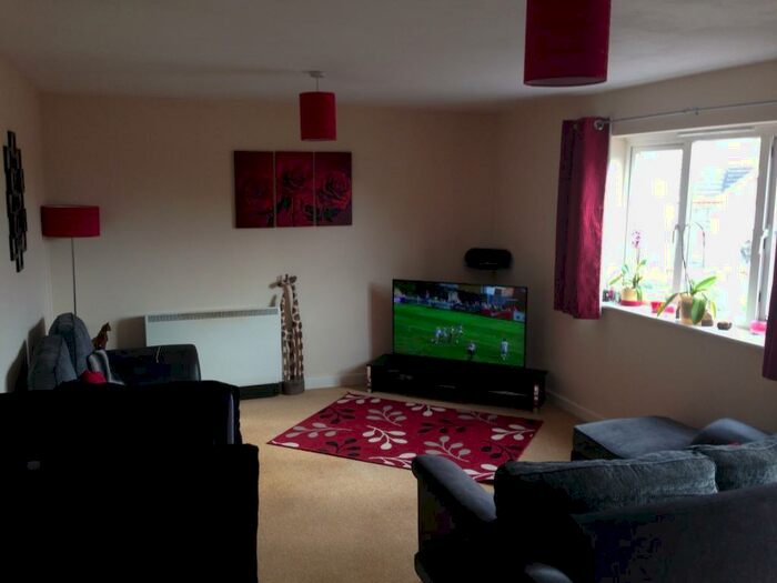 2 Bedroom Flat To Rent In Warren Court, Hampton Hargate, Peterborough, Peterborough, PE7