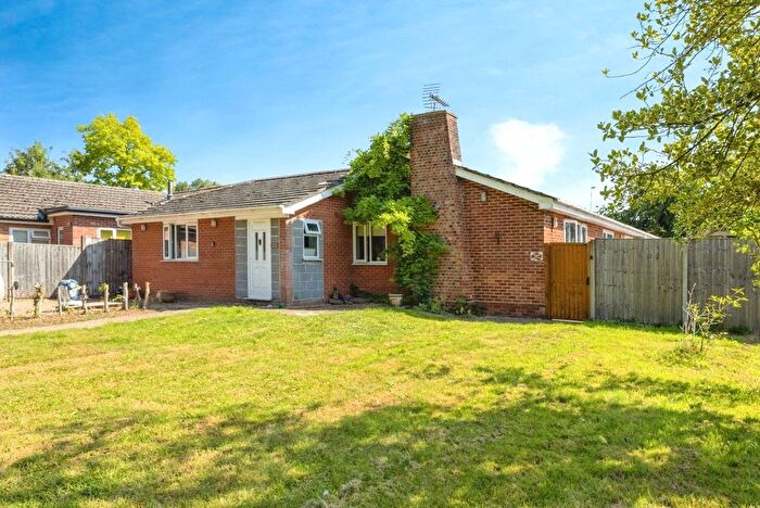 5 Bedroom Bungalow For Sale In Low Lane, Rockland All Saints, Norfolk, NR17