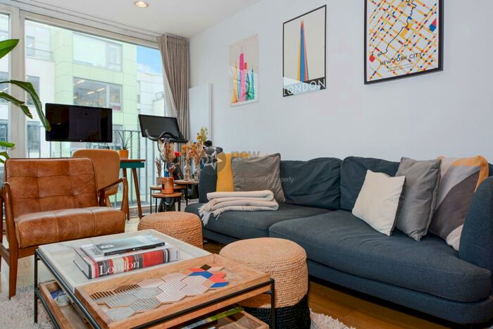 1 Bedroom Flat To Rent In Hertford Road, Haggertston, N1