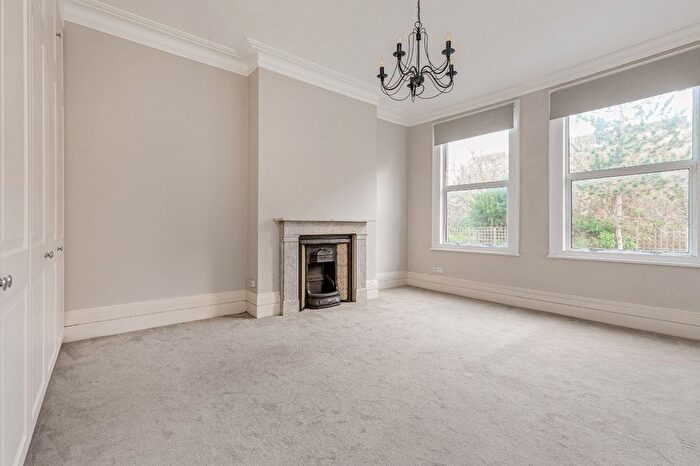 Studio To Rent In Ellerker Gardens, Richmond, TW10