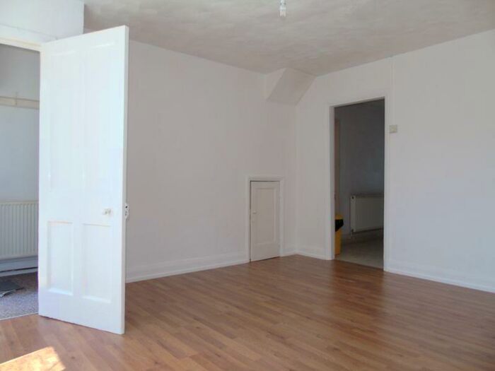 4 Bedroom Semi-Detached House To Rent In Dashwood Road, Oxford, OX4