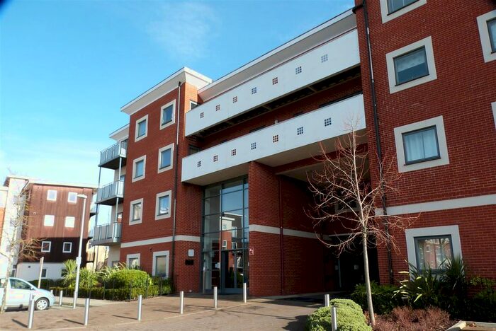 2 Bedroom Flat To Rent In Rushley Way, Kennet Island, Reading, RG2