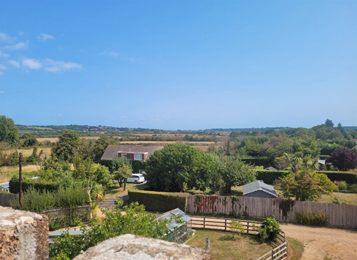 6 Bedroom Detached House For Sale In Quay Lane, Brading, Isle Of Wight, PO36