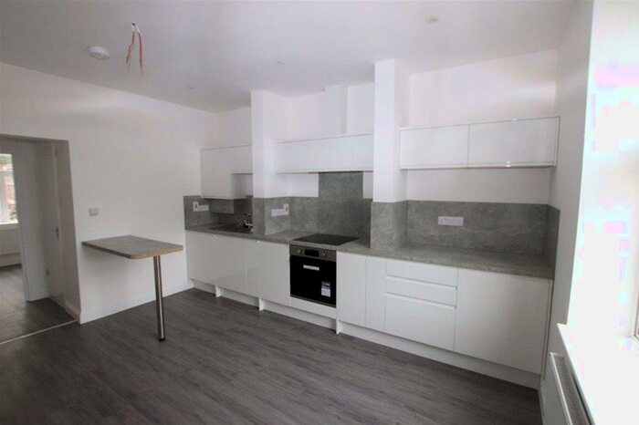 Property To Rent In Queens Road, Reading, RG1