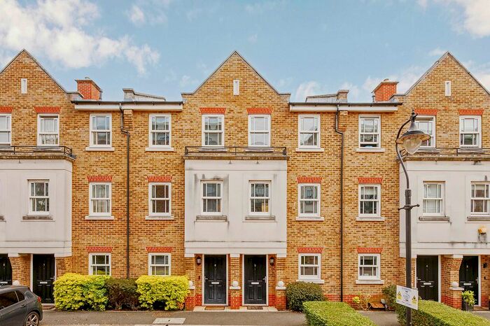 4 Bedroom Terraced House To Rent In Bader Way, London, SW15