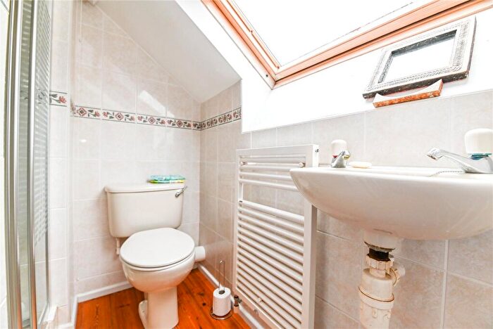 3 Bedroom Bungalow For Sale In Orchard Grove, New Milton, Hampshire, BH25