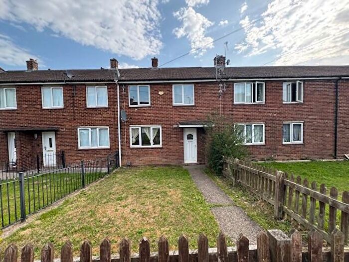 3 Bedroom Flat To Rent In Pentre Gwyn, Wrexham, LL13