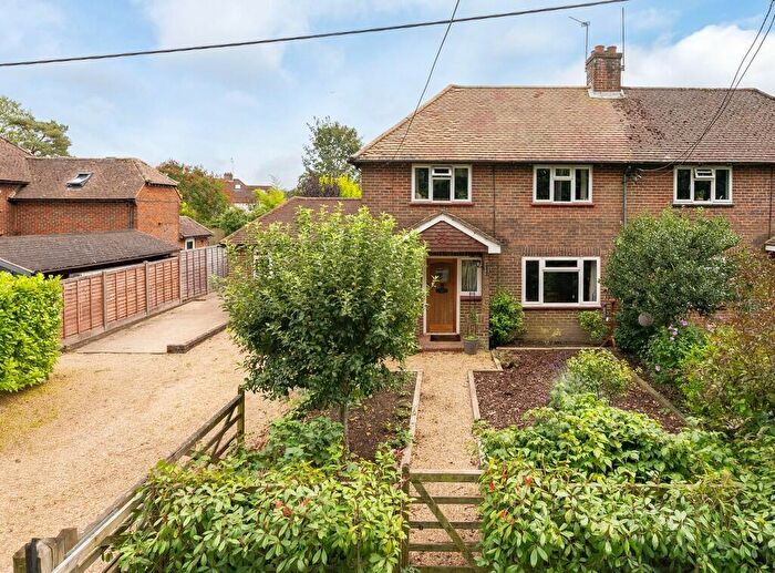 4 Bedroom Semi-Detached House For Sale In Vicarage Lane, Capel, RH5
