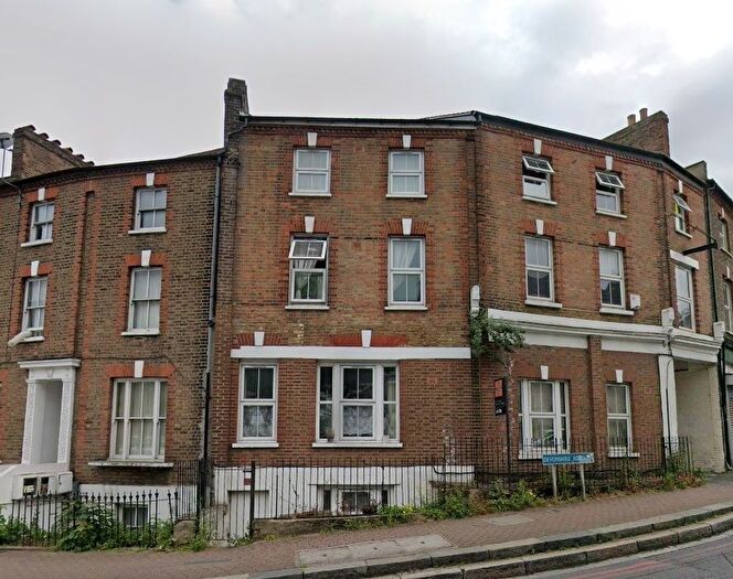 Studio To Rent In Devonshire Road, London, SE23