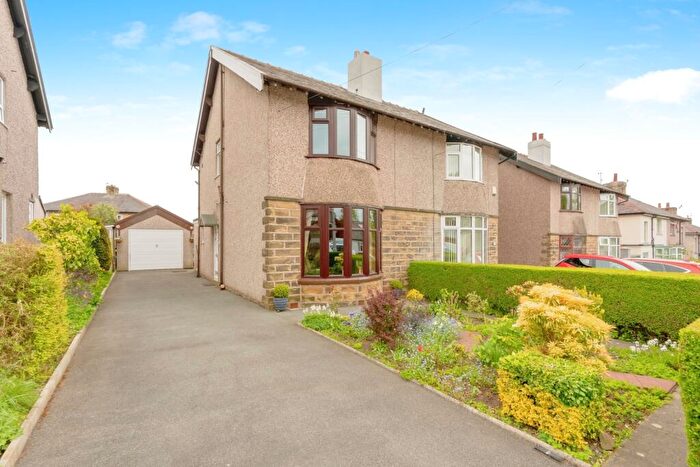 2 Bedroom Semi-Detached House For Sale In Barkerhouse Road, Nelson, Lancashire, BB9