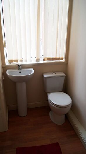 1 Bedroom Studio To Rent In Oak Crest, Bawtry Road, Doncaster, DN4