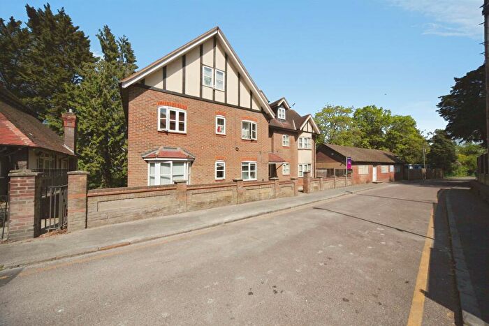 1 Bedroom Flat For Sale In Downs Road, Luton, LU1