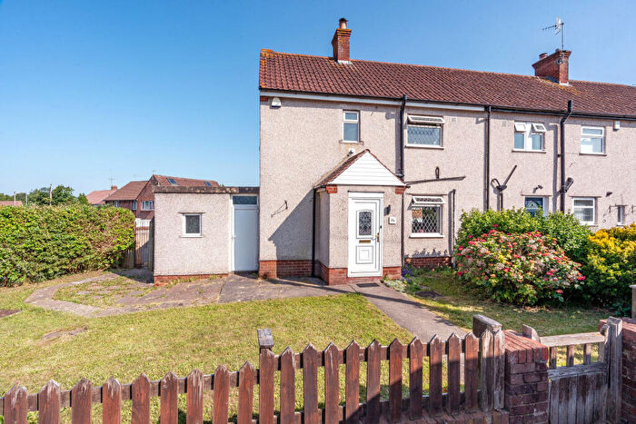 2 Bedroom End Of Terrace House For Sale In Holly Hill Road, Kingswood, BS15