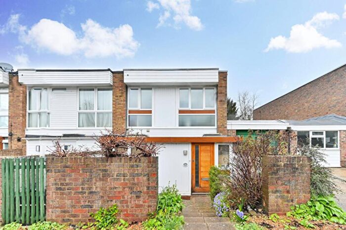 3 Bedroom End Of Terrace House To Rent In Parkside Avenue, Bickley, Bromley, BR1