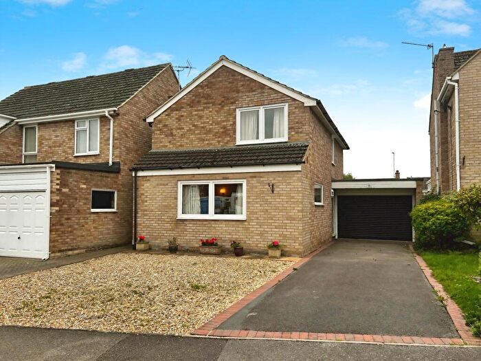 3 Bedroom Detached House For Sale In Early Road, Witney, Oxfordshire, OX28