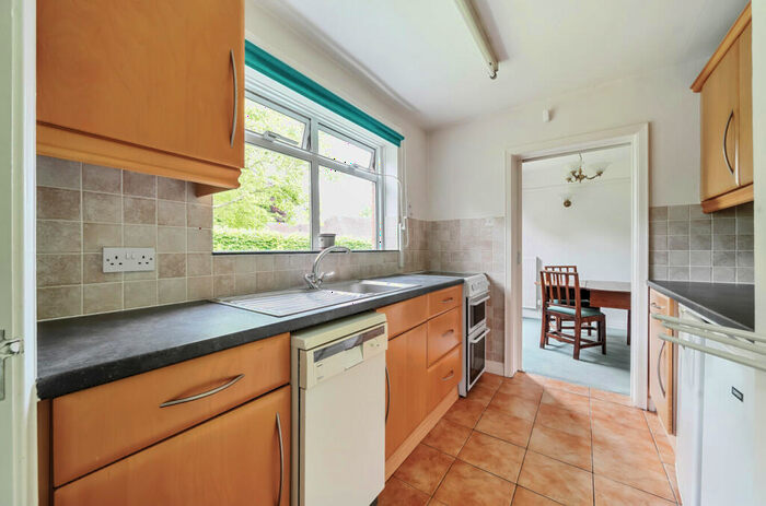 2 Bedroom Bungalow For Sale In Headbourne Worthy House, Bedfield Lane, Headbourne Worthy, Winchester, SO23