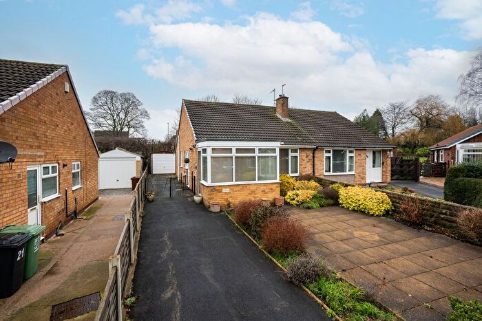 2 Bedroom Bungalow For Sale In Lacey Grove, Wetherby, LS22