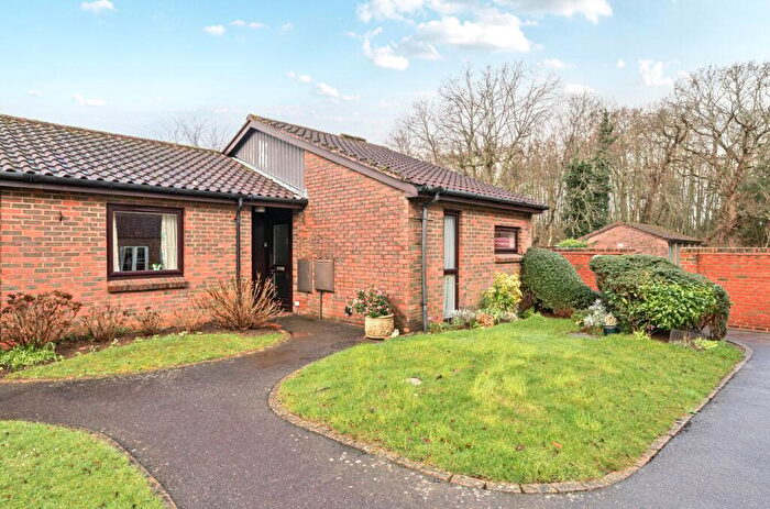 1 Bedroom Retirement Property For Sale In Furniss Court, Elmbridge Village, Cranleigh, GU6