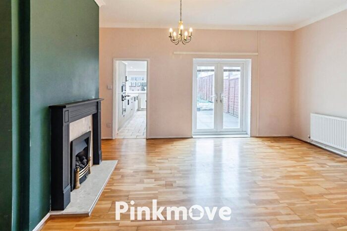 3 Bedroom Terraced House For Sale In Rosslyn Road, Newport, NP19