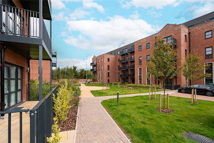 1 Bedroom Flat For Sale In Flat Parkside, St Albans Road, Watford, WD25