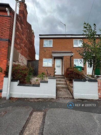 2 Bedroom End Of Terrace House To Rent In Port Said Villas, Nottingham, NG7
