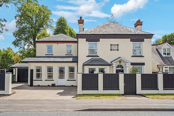 4 Bedroom Detached House For Sale In Glenwood, White Lion Road, Amersham, HP7