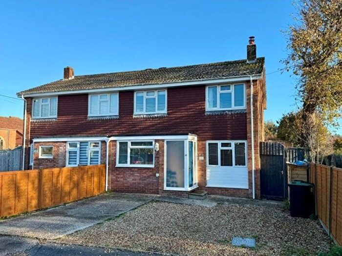 4 Bedroom Semi Detached House For Sale In Ashley Common Road, New Milton, BH25