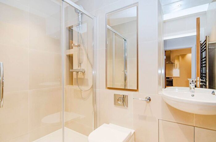 1 Bedroom Flat To Rent In College Road, Harrow, HA1