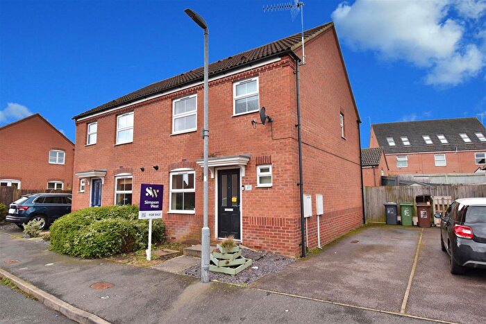 3 Bedroom Semi Detached House For Sale In Siskin Close, Corby, NN18