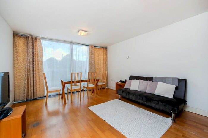 1 Bedroom Flat To Rent In Albert Embankment, London, SE1