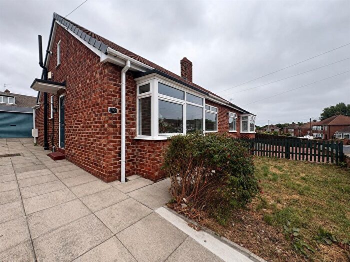 2 Bedroom Bungalow To Rent In Cornwall Avenue, Darlington, DL1