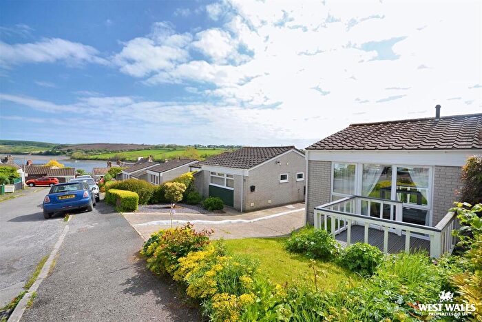 1 Bedroom Semi-Detached Bungalow For Sale In Riverhill Cottages, St Dogmaels, Cardigan, SA43