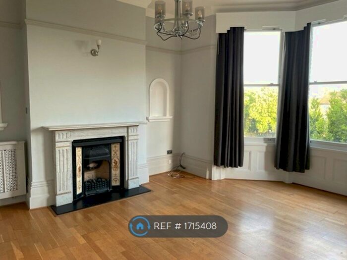 2 Bedroom Flat To Rent In Ground Floor, Forest Hill, SE23