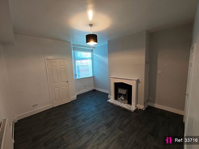 2 Bedroom Terraced House To Rent In Pennell Street, Manchester, M11