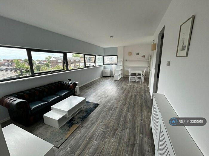 1 Bedroom Flat To Rent In Opus Studios, London, E13