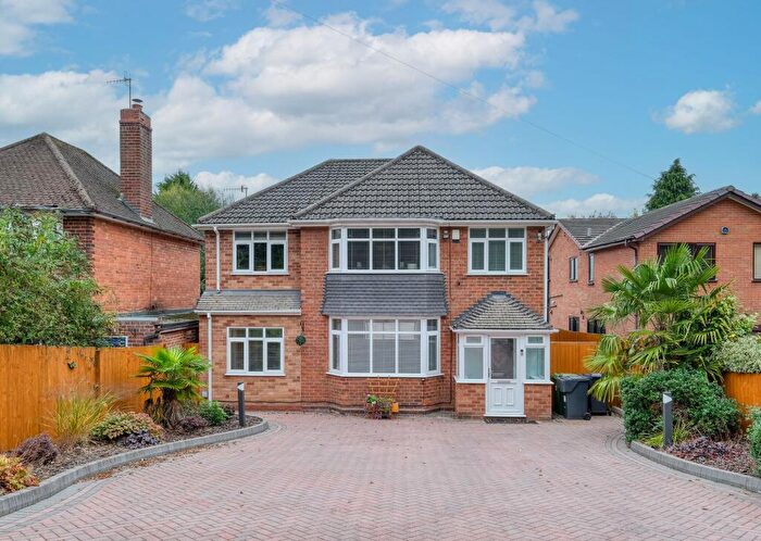 4 Bedroom Detached House For Sale In Old Birmingham Road, Marlbrook, B60