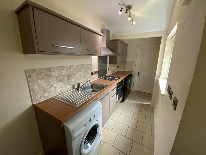 1 Bedroom Terraced House To Rent In Windermere Road, Forest Fields, Nottingham, NG7