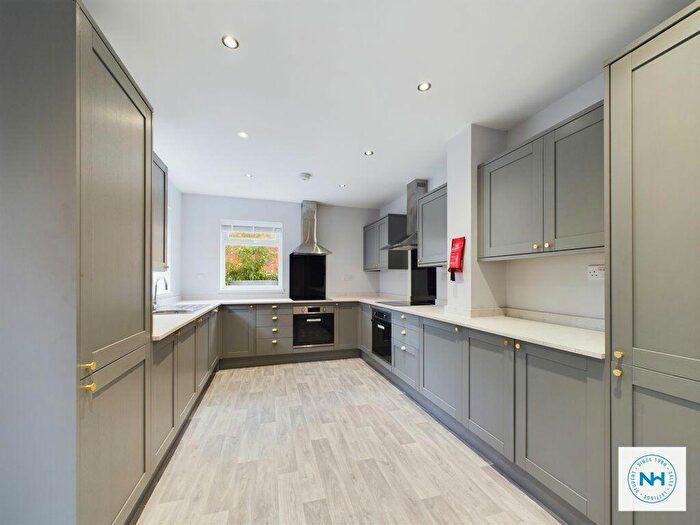 7 Bedroom House Of Multiple Occupation To Rent In Radmoor Road, Loughborough - Inc Bills Option, LE11