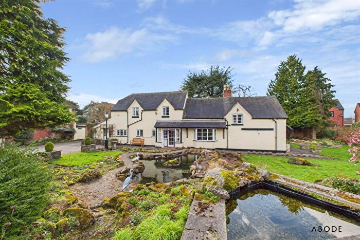 4 Bedroom House For Sale In Church Road, Rolleston-On-Dove, DE13