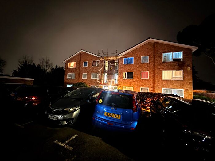 1 Bedroom Flat To Rent In Collapit Close, Harrow, HA1