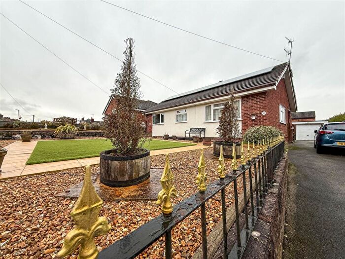 4 Bedroom Detached Bungalow For Sale In Newpool Terrace, Brown Lees, ST8