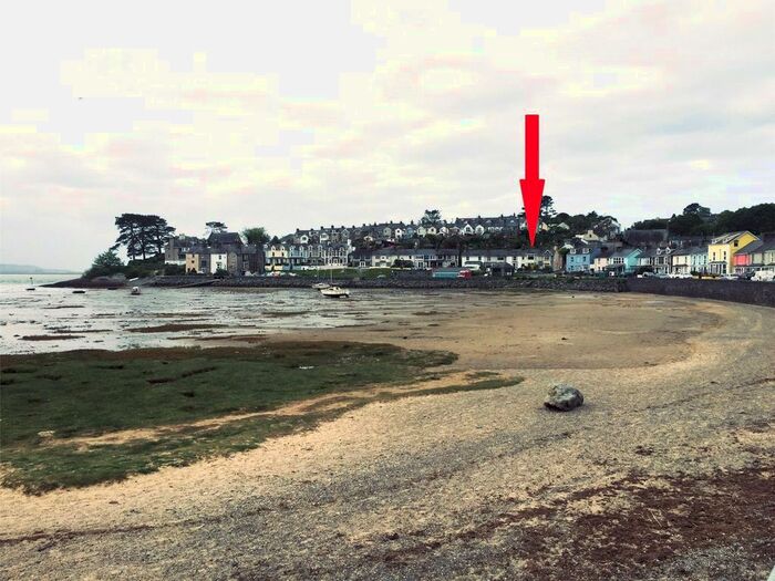 Houses for sale in Porthmadog, Gwynedd