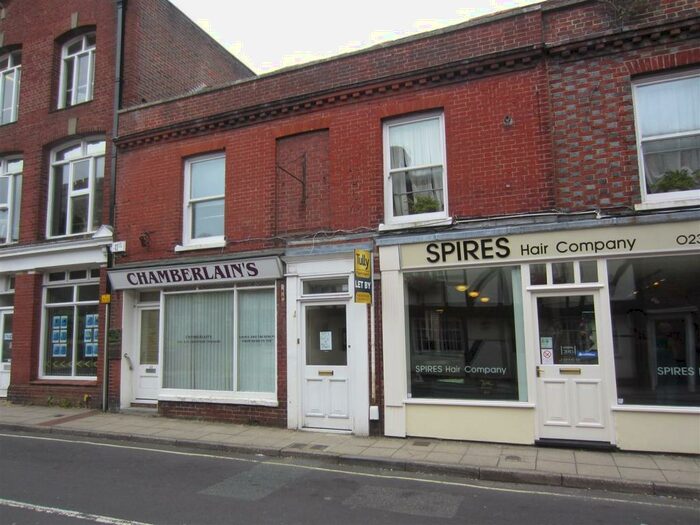 1 Bedroom Flat To Rent In South Street, Havant, PO9