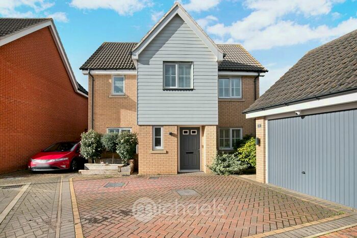 4 Bedroom Detached House For Sale In Keiffer Close, Great Waldingfield, Sudbury, CO10