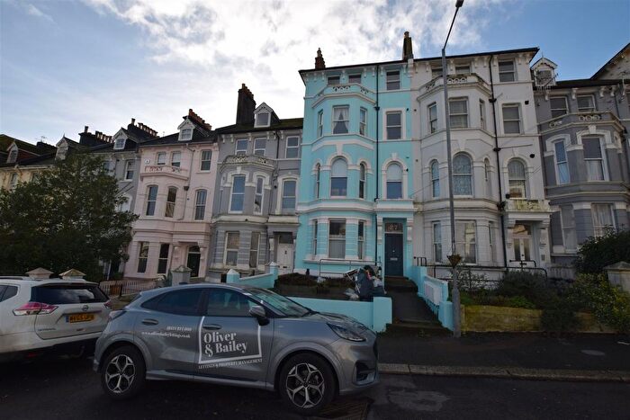 1 Bedroom Flat To Rent In Carisbrooke Road, St. Leonards-On-Sea, TN38