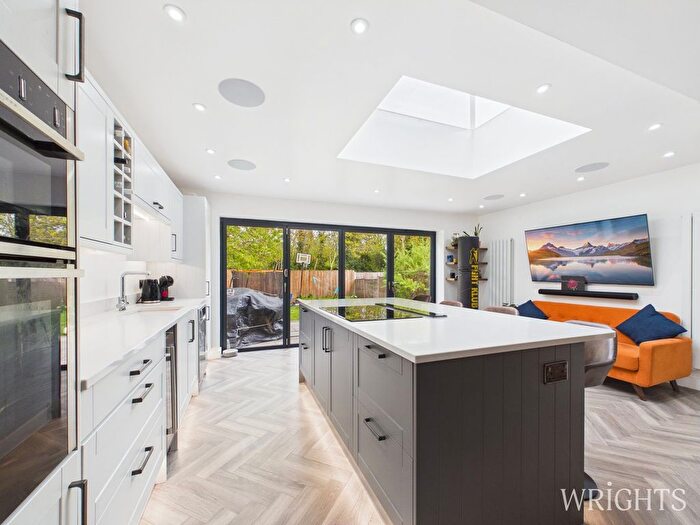 4 Bedroom Terraced House For Sale In Broomhills, Welwyn Garden City, AL7