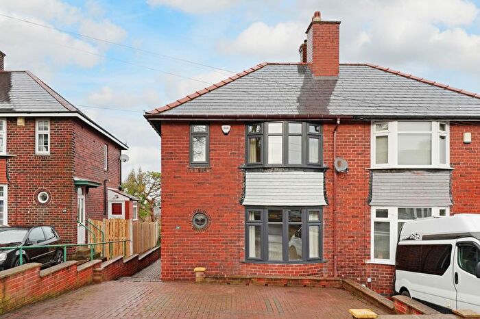 3 Bedroom Semi Detached House For Sale In Thorpe House Avenue, Norton Lees, Sheffield, S8