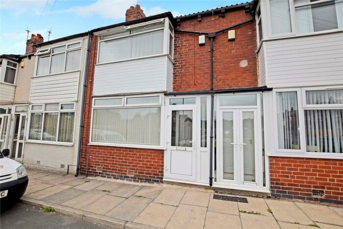 2 Bedroom Terraced House To Rent In Oldfield Street, Leeds, LS12