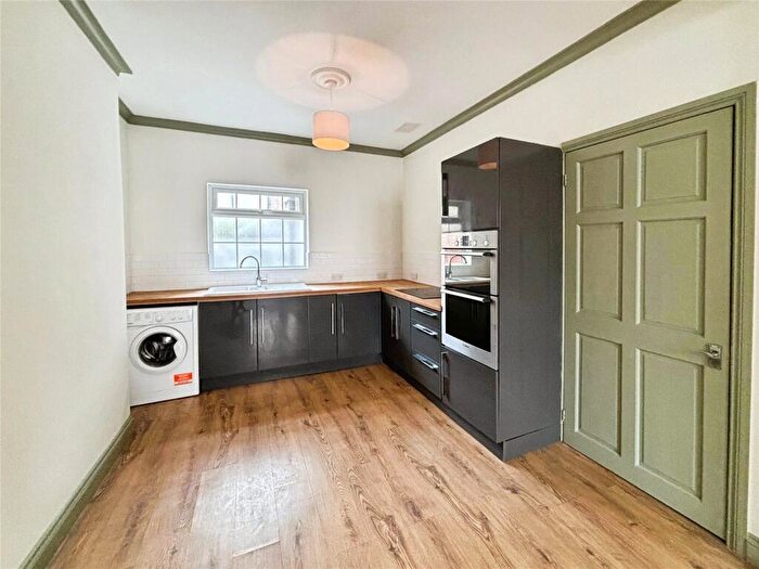 1 Bedroom End Of Terrace House For Sale In Sea View Square, Herne Bay, Kent, CT6